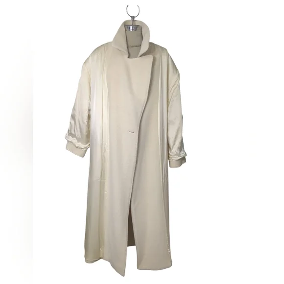 Harve Benard Cream Belted Coat - Picture 12 of 14